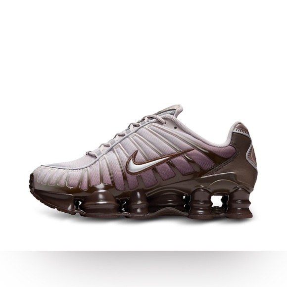 Nike Shox TL- Women's
Running Sneakers in Barboque
Brown and Metallic Silver - Picture 3 of 12